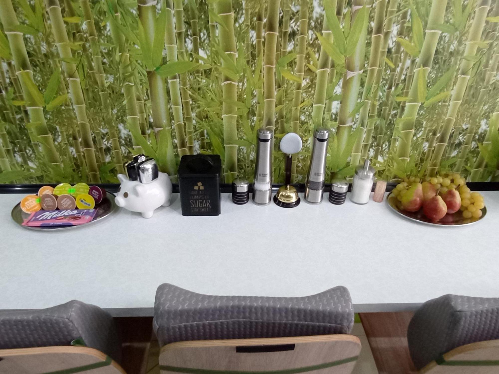 Apartament Venge -całe Mieszkanie 46m2 Na Wyłączność - Z Jedną Sypialnią I Jednym Sypialno-salonem -3 Piętro Bez Windy- Rezerwacja Bez Karty Kredytowej-klimatyzacja-netflix-2 łóżeczka Dziecięce-śniadanie Xxl 30zł Wrocław